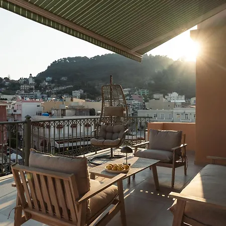 Plateia Rooftop Suite With Sea & City Views By Mindyourvilla