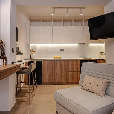 Appartement Plateia Rooftop With Sea & Views By Mindyourvilla *